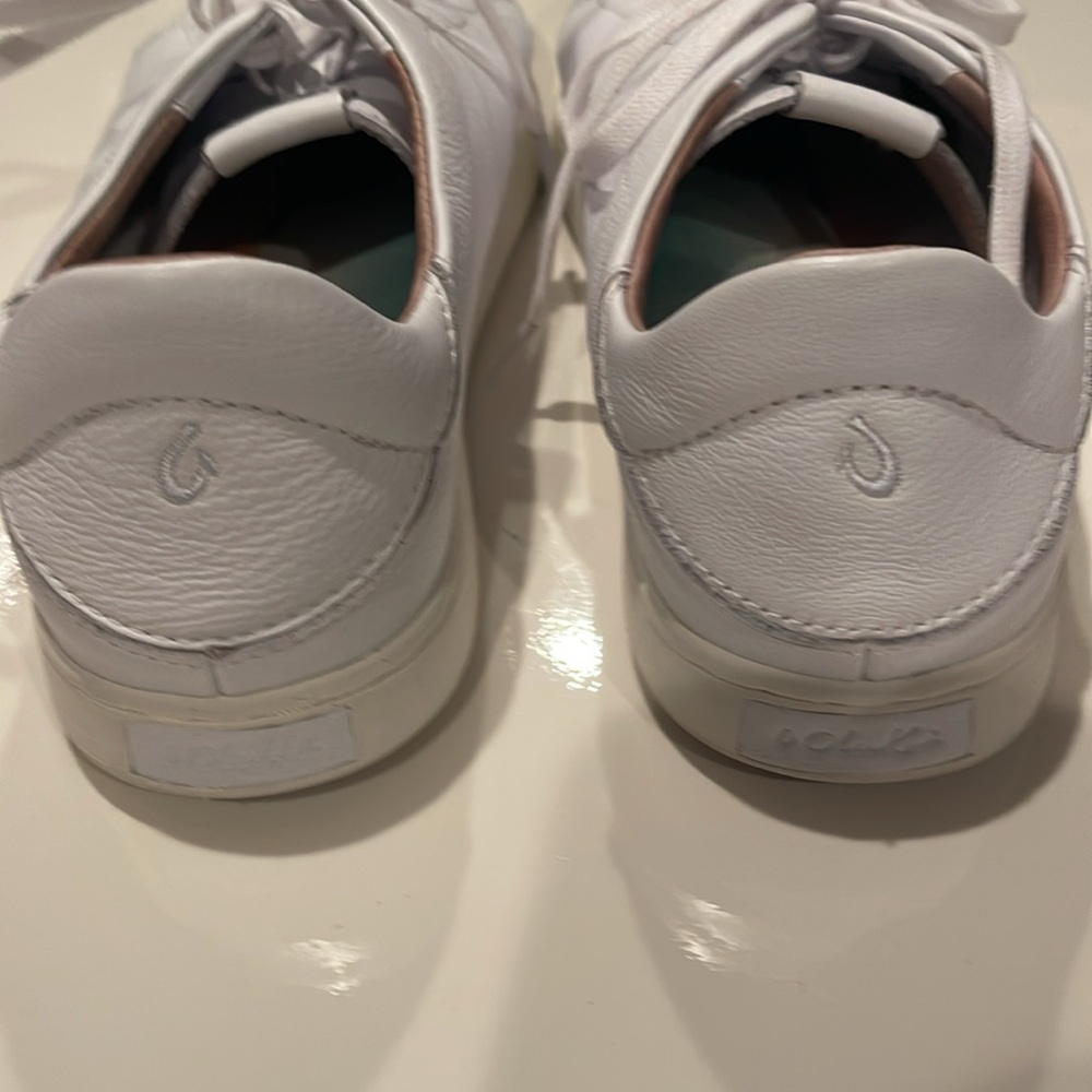 Women’s White Leather Sneakers - Picture 2 of 5